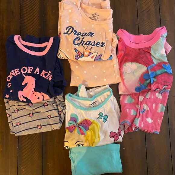 Pajamas Bundle Of 4 Girls Short Sleeve Pajamas Sets Size 6 Poshmark